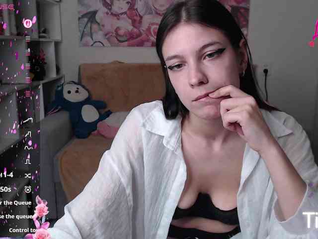 Kristy-Angel webcam