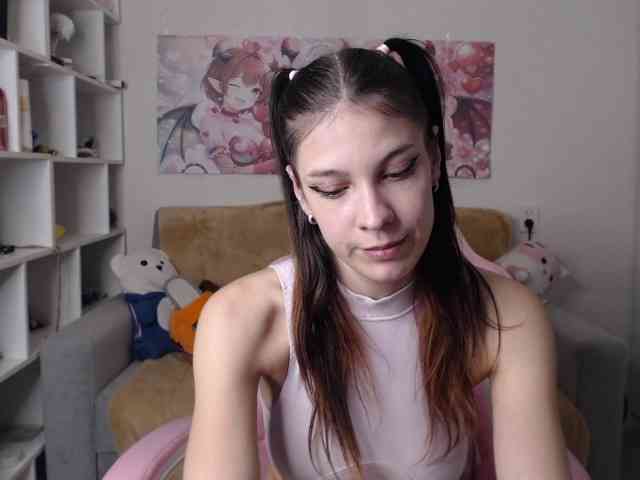Kristy-Angel webcam