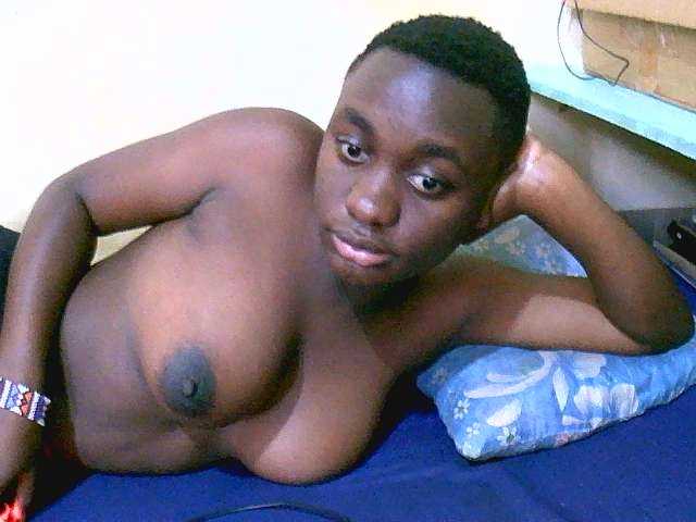 le modèle Mariah-Lovely est en webcam porno dans un show sur le site bongacams, il possède les tags suivants: Ebony,Brunette,Shaved