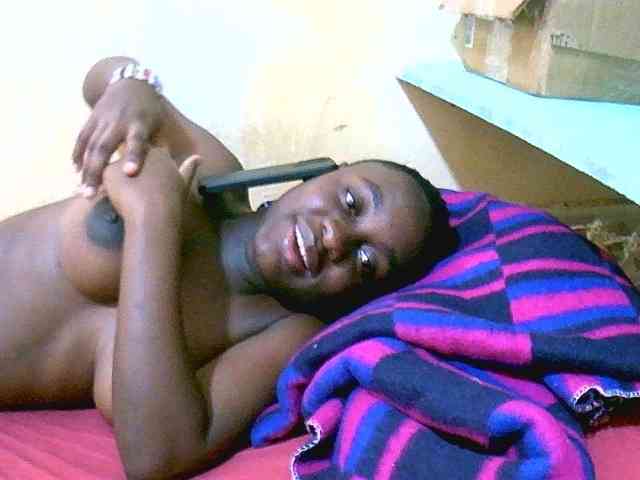 Mariah-Lovely webcam