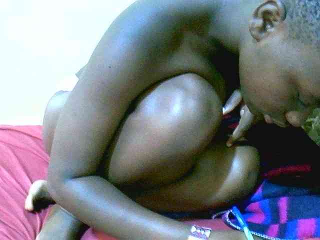 Mariah-Lovely webcam