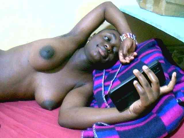 Mariah-Lovely webcam