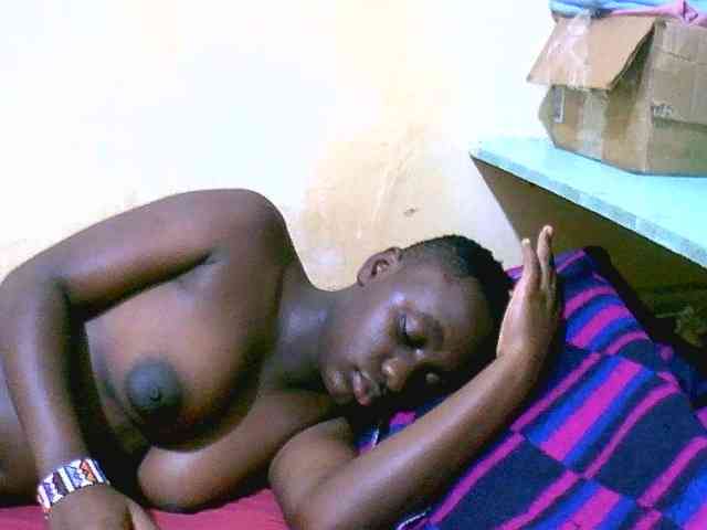 Mariah-Lovely webcam