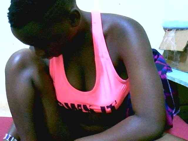 Mariah-Lovely webcam