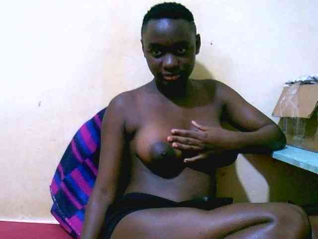 Mariah-Lovely webcam