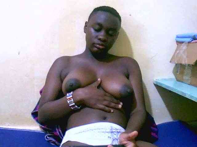 Mariah-Lovely webcam