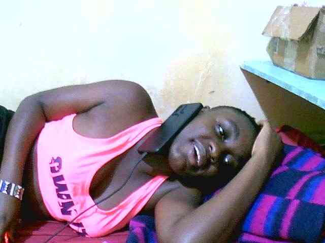 Mariah-Lovely webcam