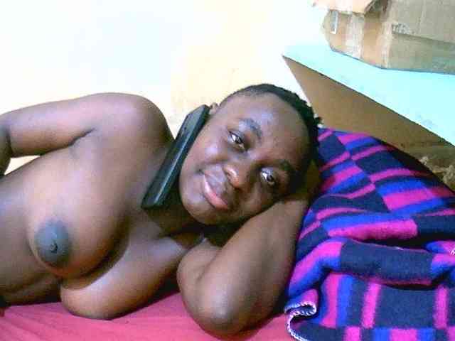 Mariah-Lovely webcam