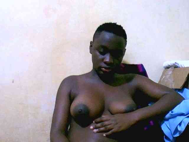 Mariah-Lovely webcam