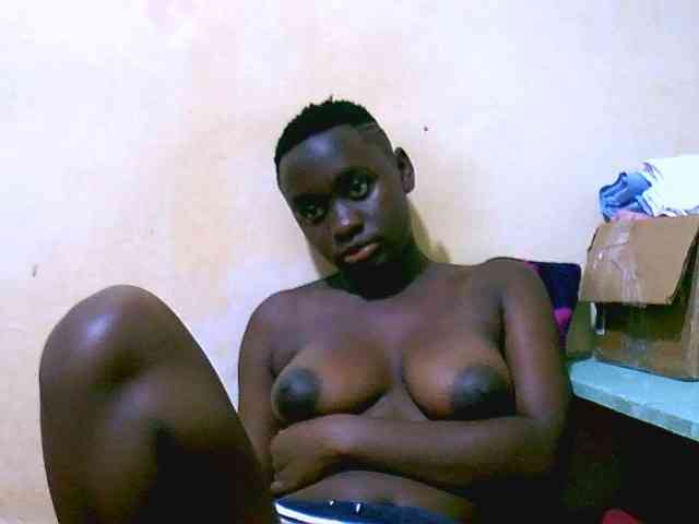 Mariah-Lovely webcam