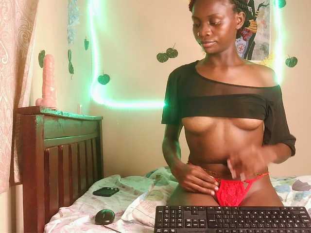 Luna-Noir live cam profile