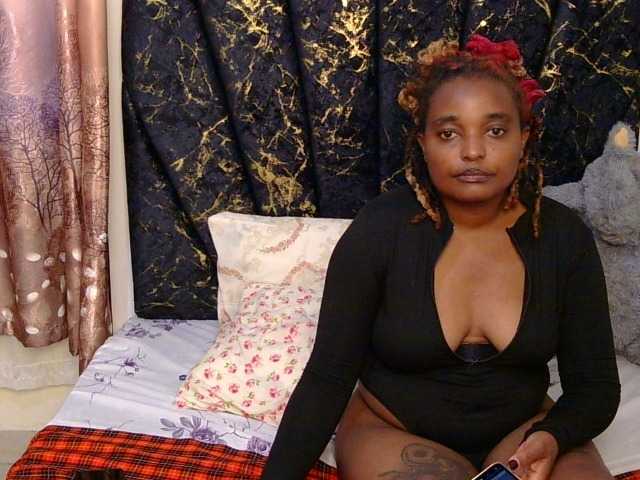 alexisfreaky live cam profile