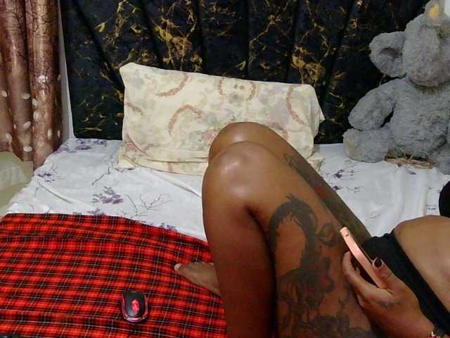 alexisfreaky's BongaCams show and profile