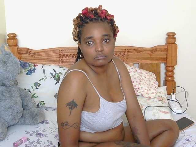 alexisfreaky's BongaCams show and profile