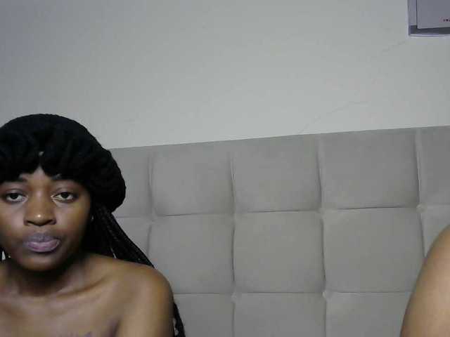Marylynn18's BongaCams show and profile