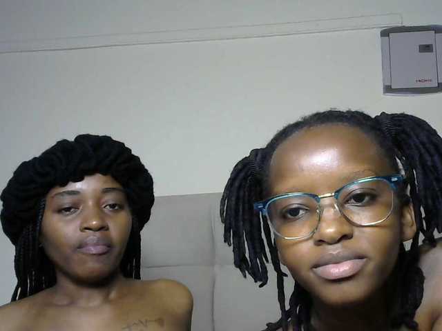 Marylynn18's BongaCams show and profile