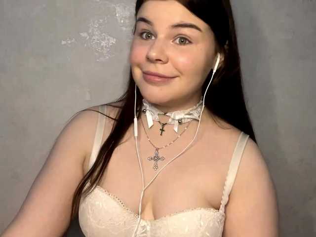 SudieWilansky's BongaCams show and profile