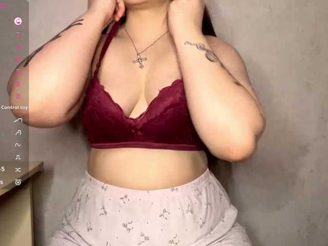 SudieWilansky's BongaCams show and profile