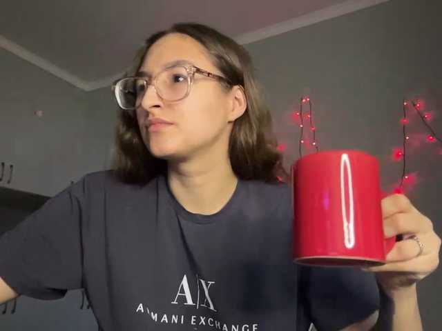 AdahLofredo's BongaCams show and profile