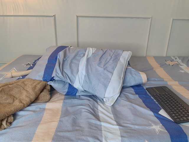 danibellsweet's BongaCams show and profile