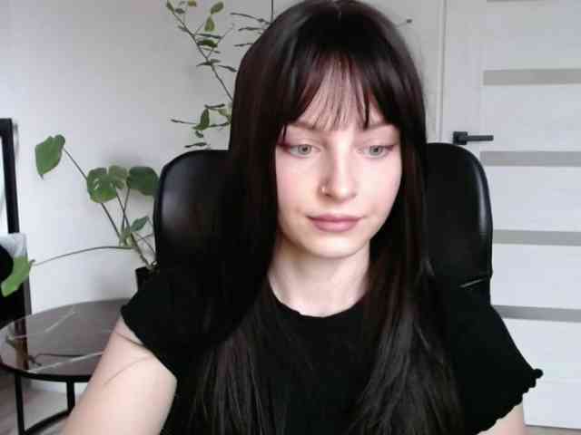 noemilou Live Webcam on BongaCams