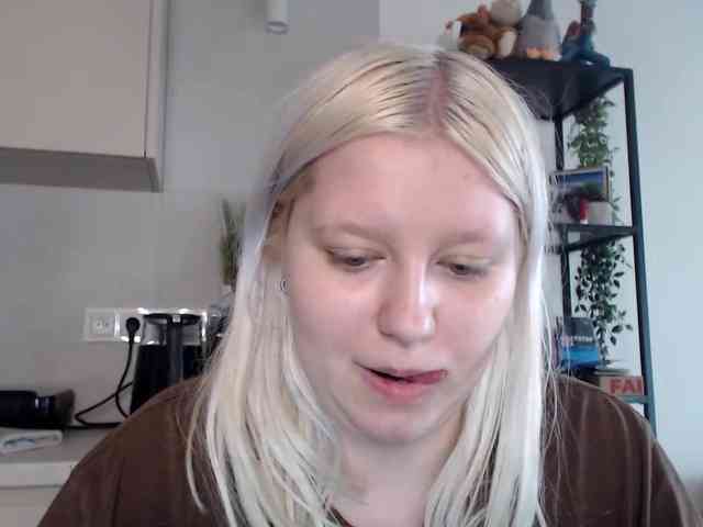 LenaHoney20 webcam