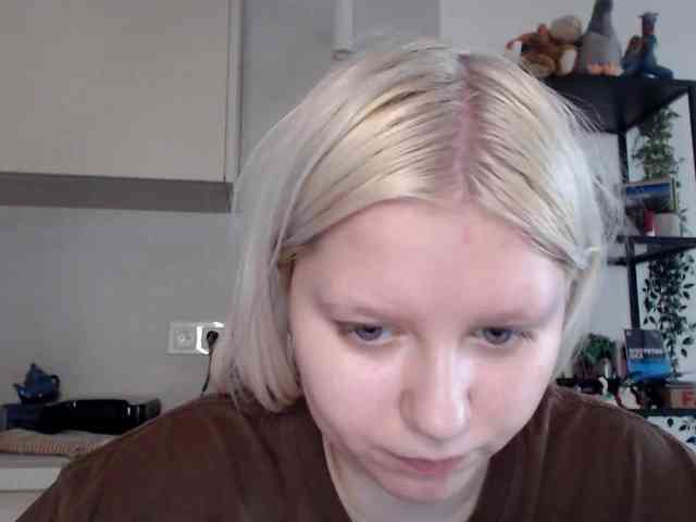 LenaHoney20 webcam