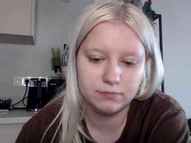 LenaHoney20 webcam