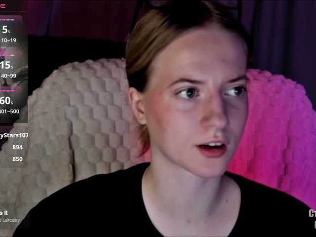 HeyAlise's BongaCams show and profile