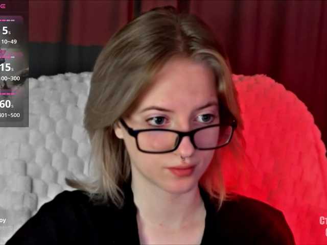 HeyAlise's BongaCams show and profile