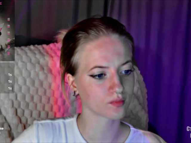 HeyAlise's BongaCams show and profile