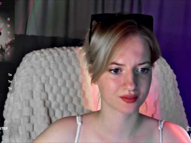 HeyAlise's BongaCams show and profile