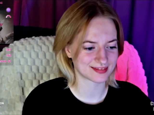 HeyAlise's BongaCams show and profile