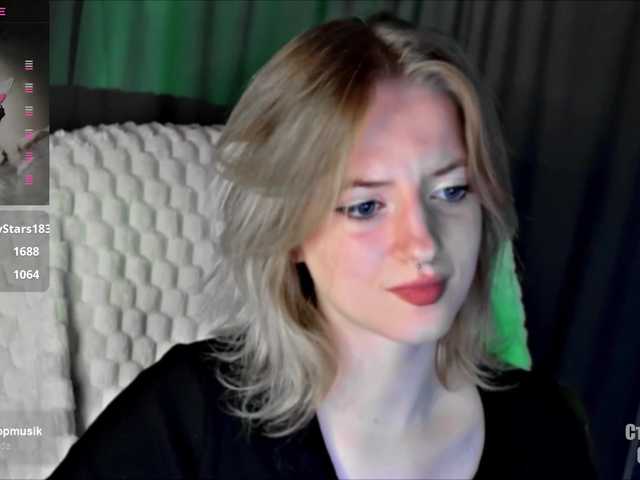 HeyAlise's BongaCams show and profile