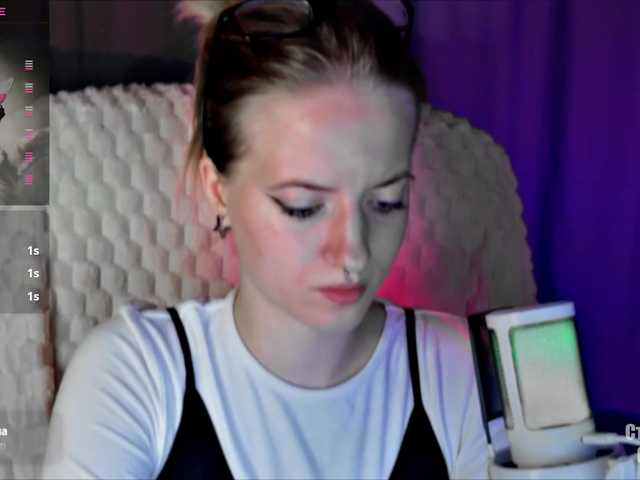 HeyAlise's BongaCams show and profile