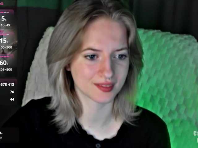 HeyAlise's BongaCams show and profile