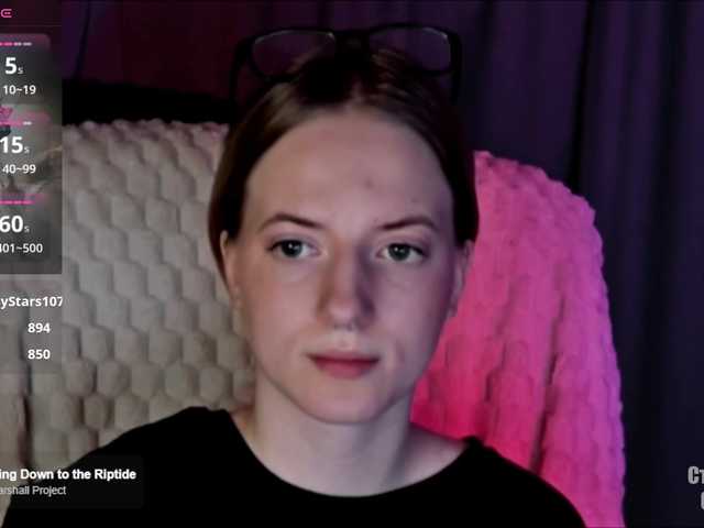 HeyAlise's BongaCams show and profile