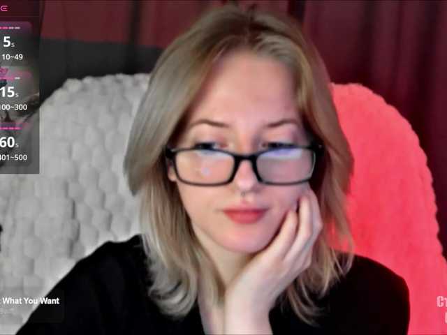 HeyAlise's BongaCams show and profile