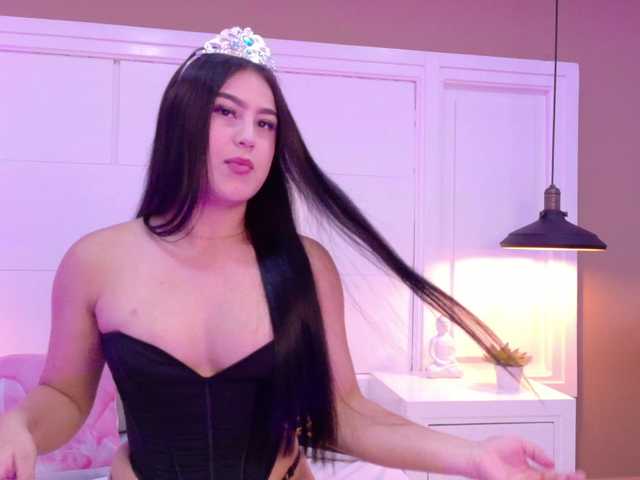 CatalinaCollins's BongaCams show and profile