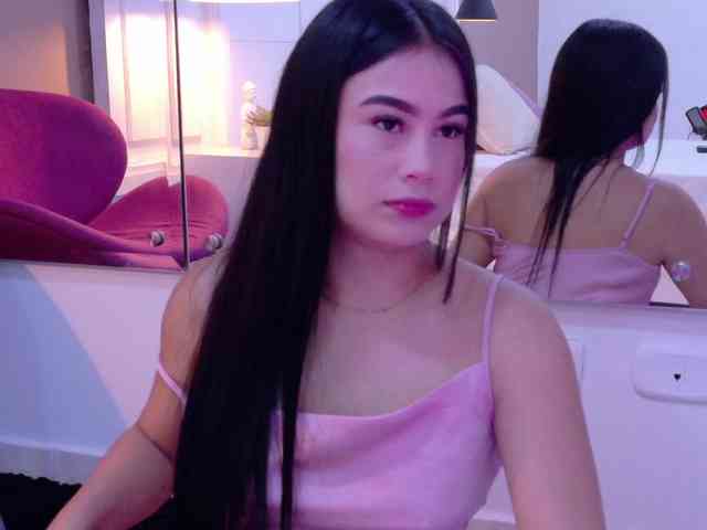 CatalinaCollins webcam