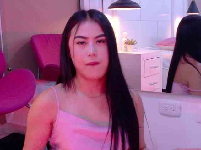 CatalinaCollins webcam