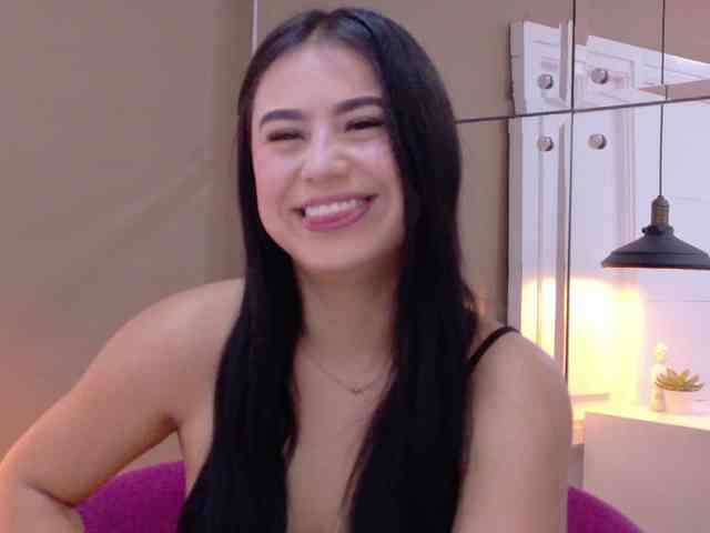 CatalinaCollins webcam