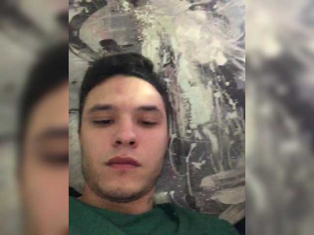 go to chat with Avrora-5