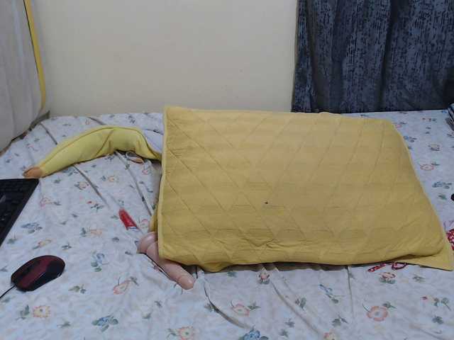 Lola-69's BongaCams show and profile