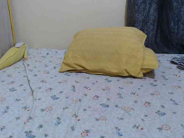 Lola-69 Live Webcam on BongaCams