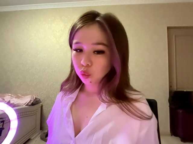 RonnaMonserrate's BongaCams show and profile