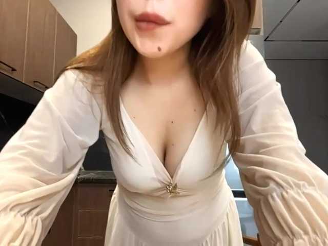 RonnaMonserrate preview