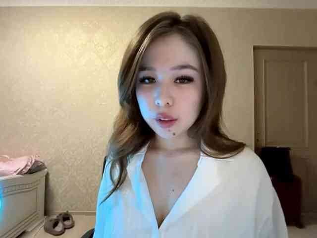 RonnaMonserrate webcam