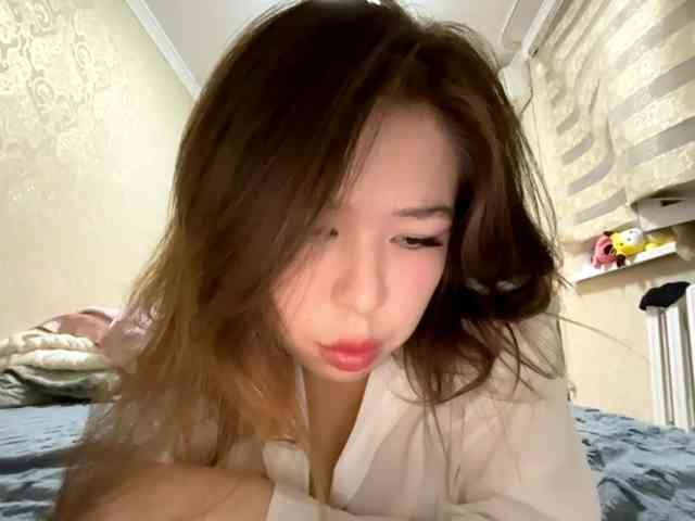 RonnaMonserrate webcam