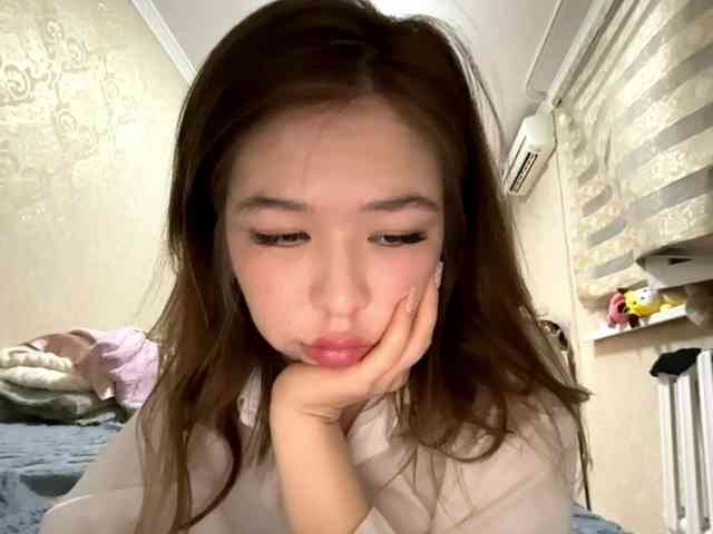 RonnaMonserrate webcam